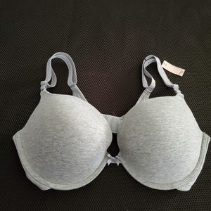 VS Bra 38D NEW